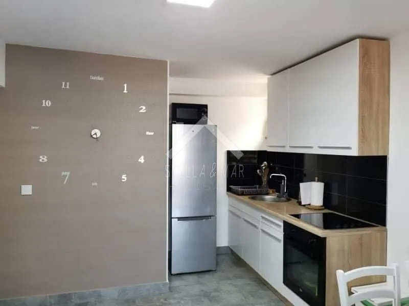 kuća sa 3 stana, blizina sadržaja - vir - slika 12