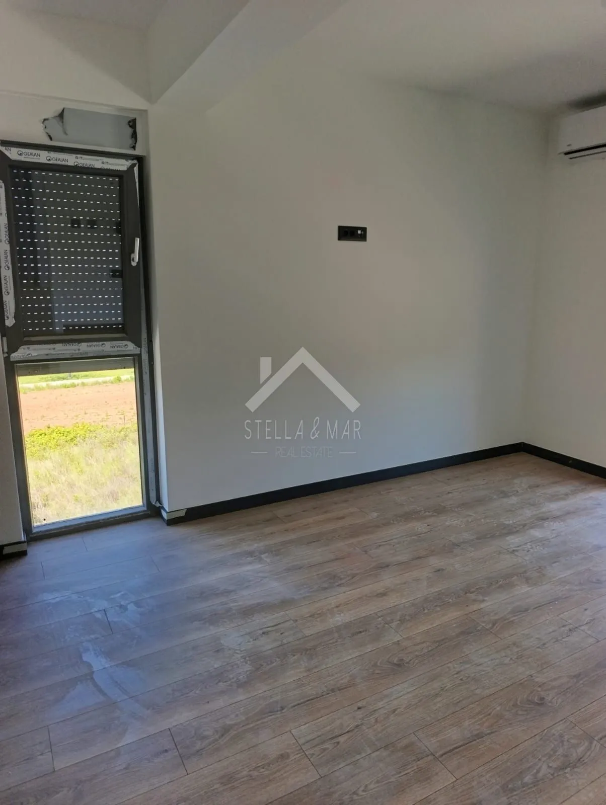 trosobni apartman sa krovnom terasom i bazenom - privlaka - slika 11