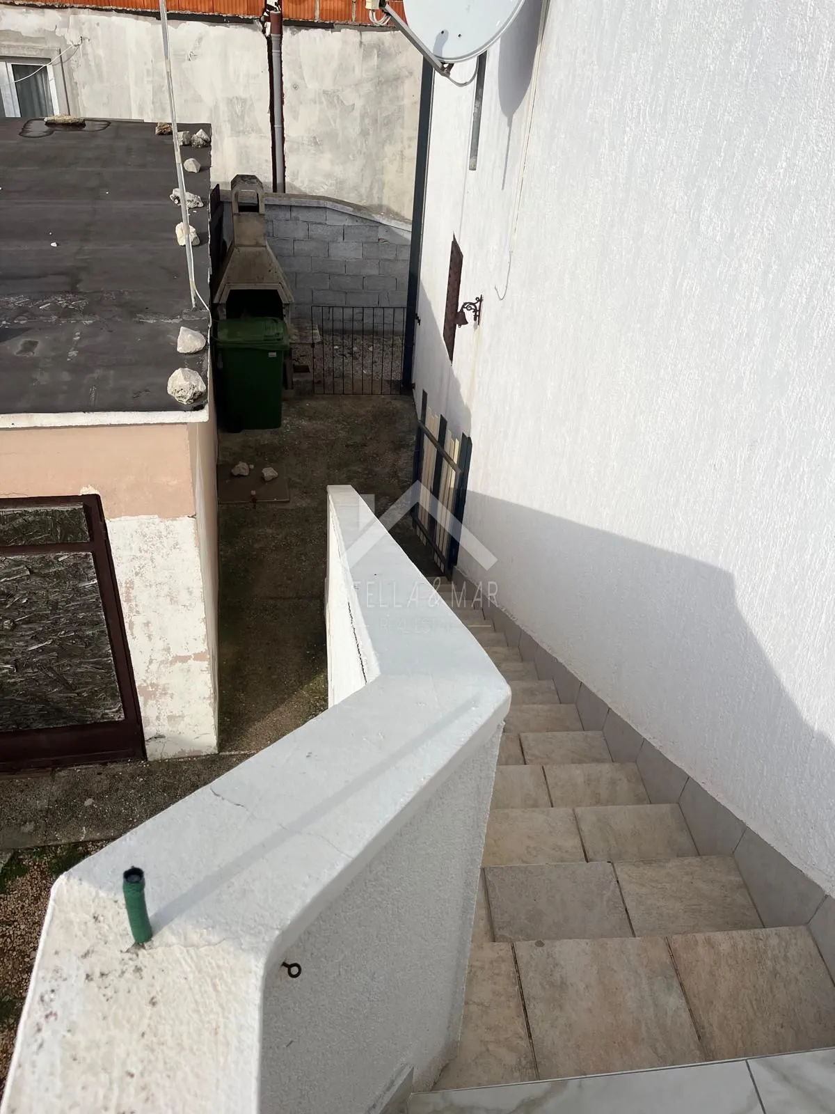 trosoban apartman sa velikom terasom 250m do mora - vir - slika 12