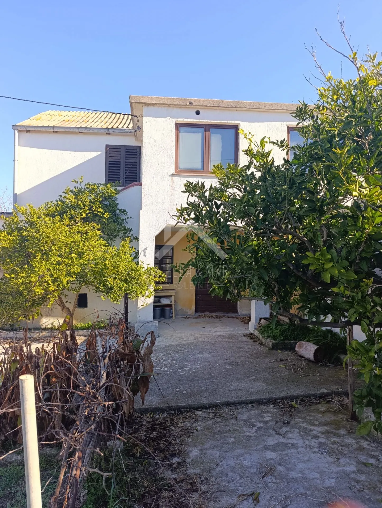 PRILIKA! Kuća za adaptaciju + nova GRAĐ. DOZVOLA ZA KUĆU - Vir