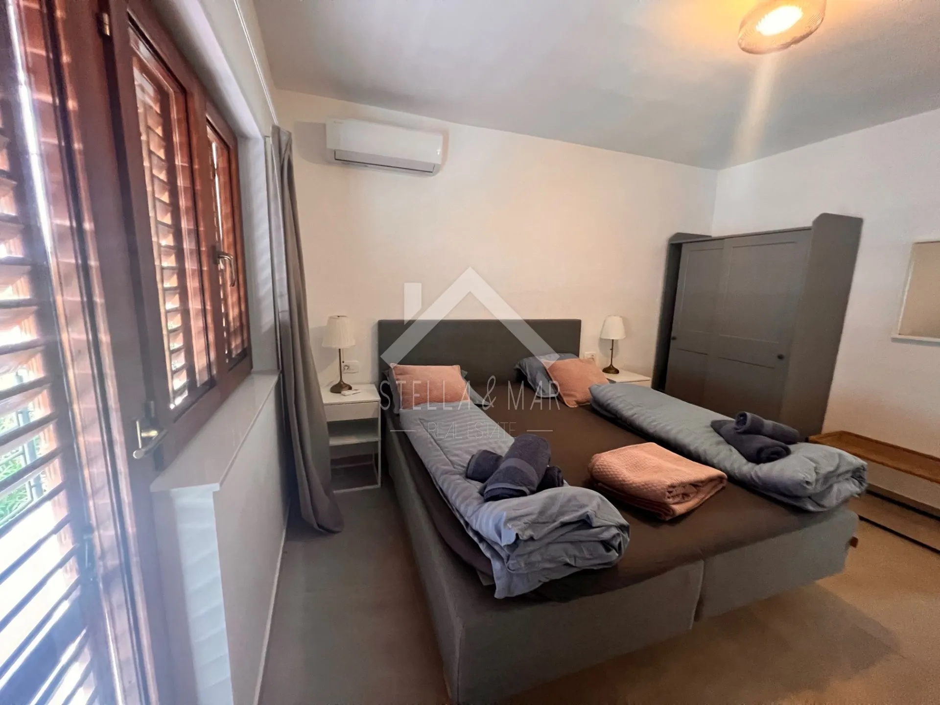 kuća sa 3 apartmana 130m do mora - kruševo - slika 10