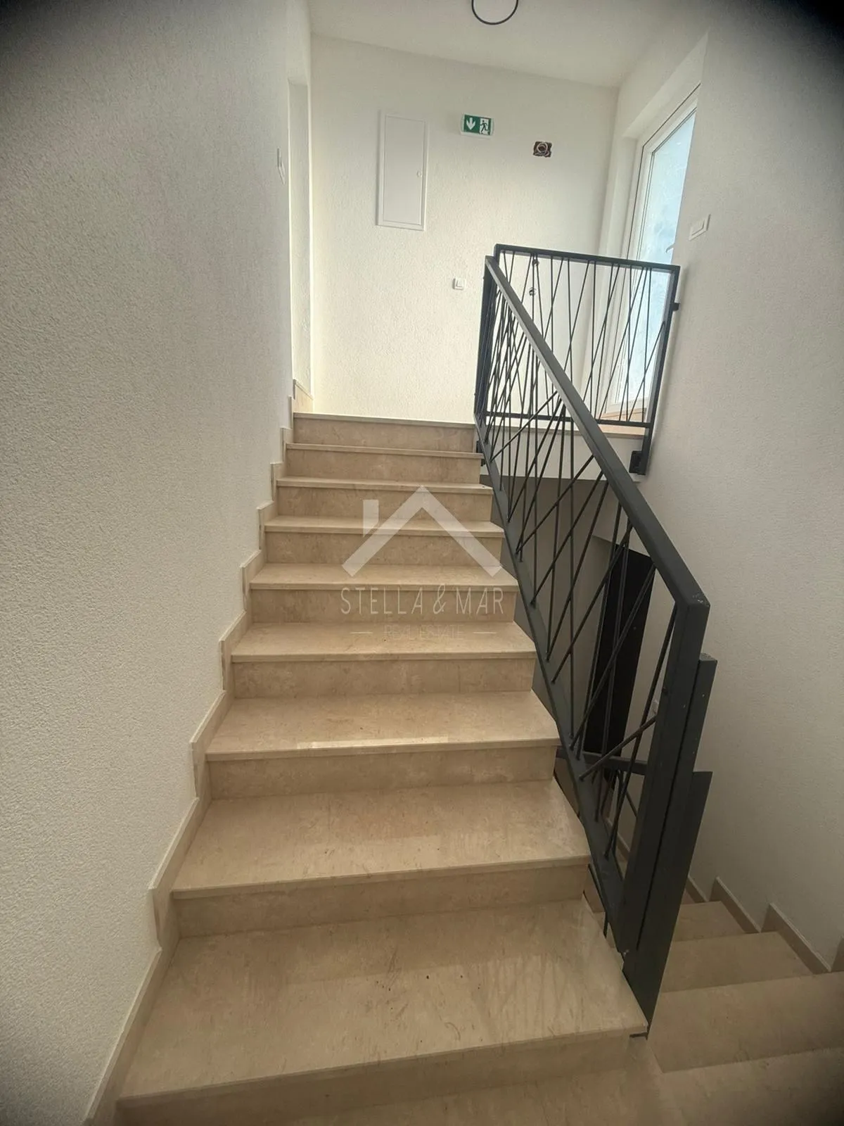 trosobni apartman u centru vira , pogled na more - vir - slika 11
