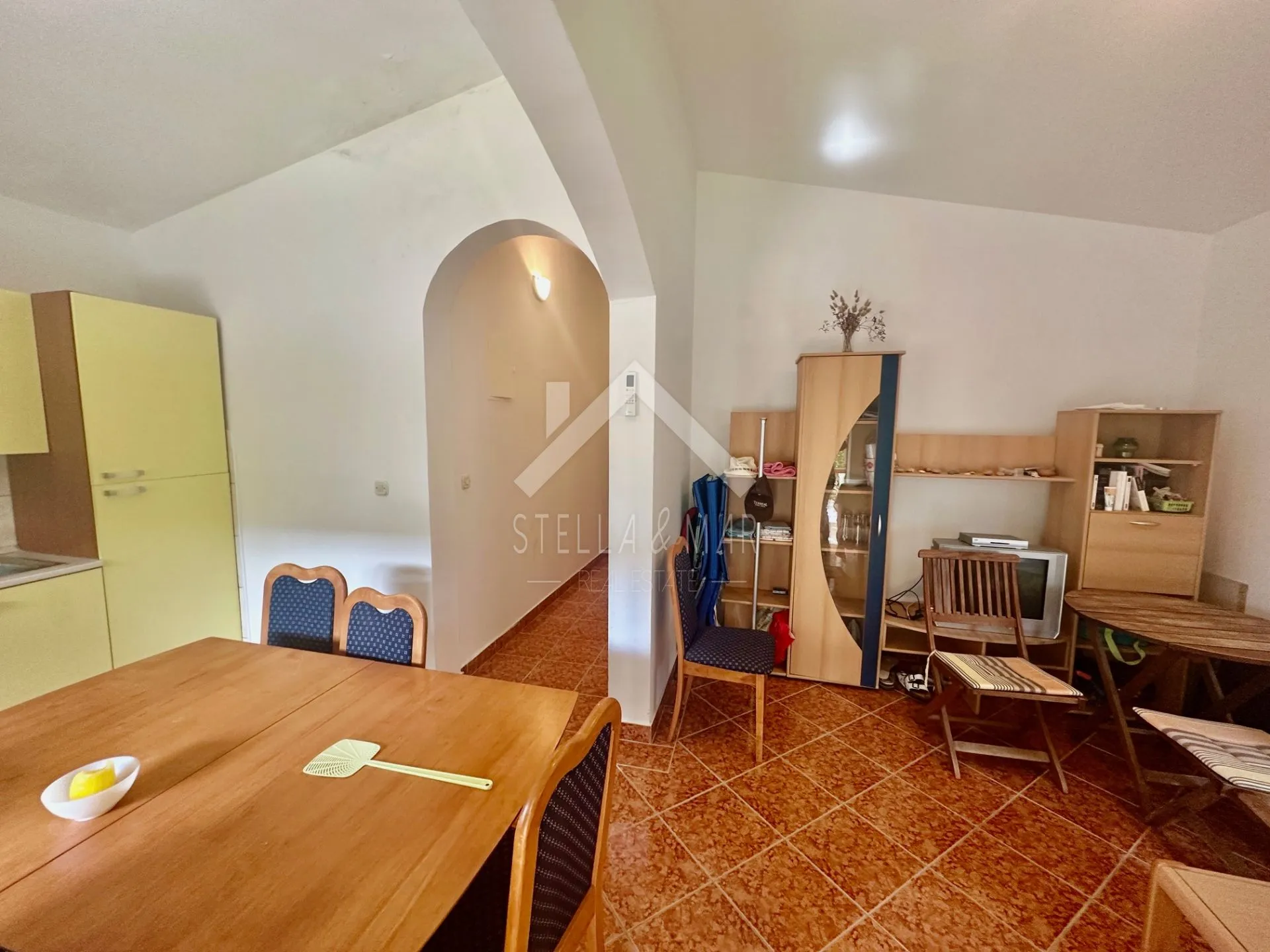 prizemnica sa 2 stana, pored plaže - vir - slika 11