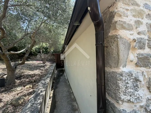 kamena kuća - jovići - slika 6
