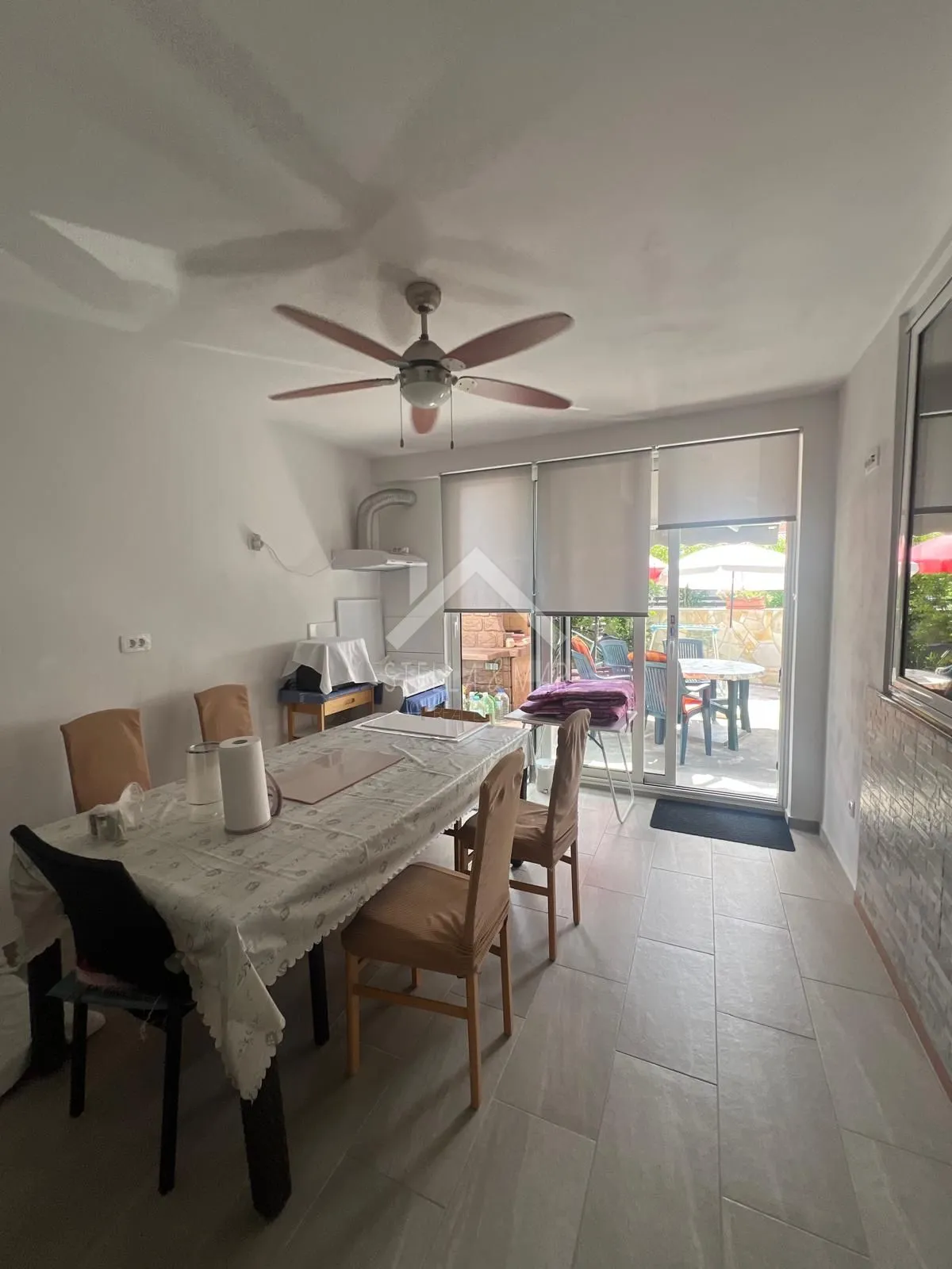 kuća sa tri apartmana, pogled na more - vir - slika 22