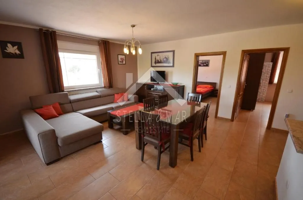 prekrasna kuća sa 4 apartmana i prostranim dvorištem - vir - slika 12
