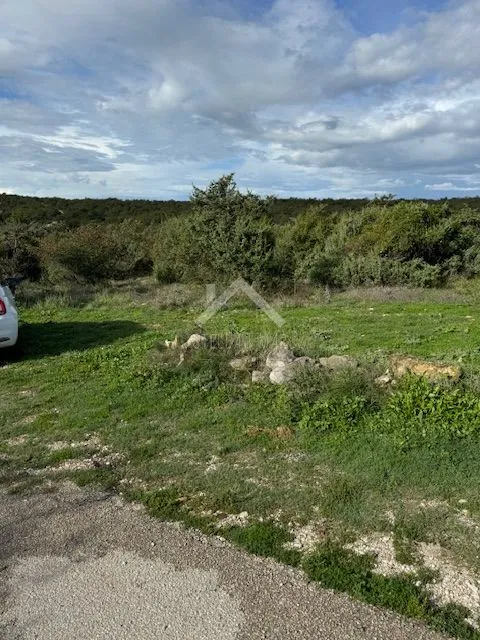 građevinsko zemljište - radovin - slika 2