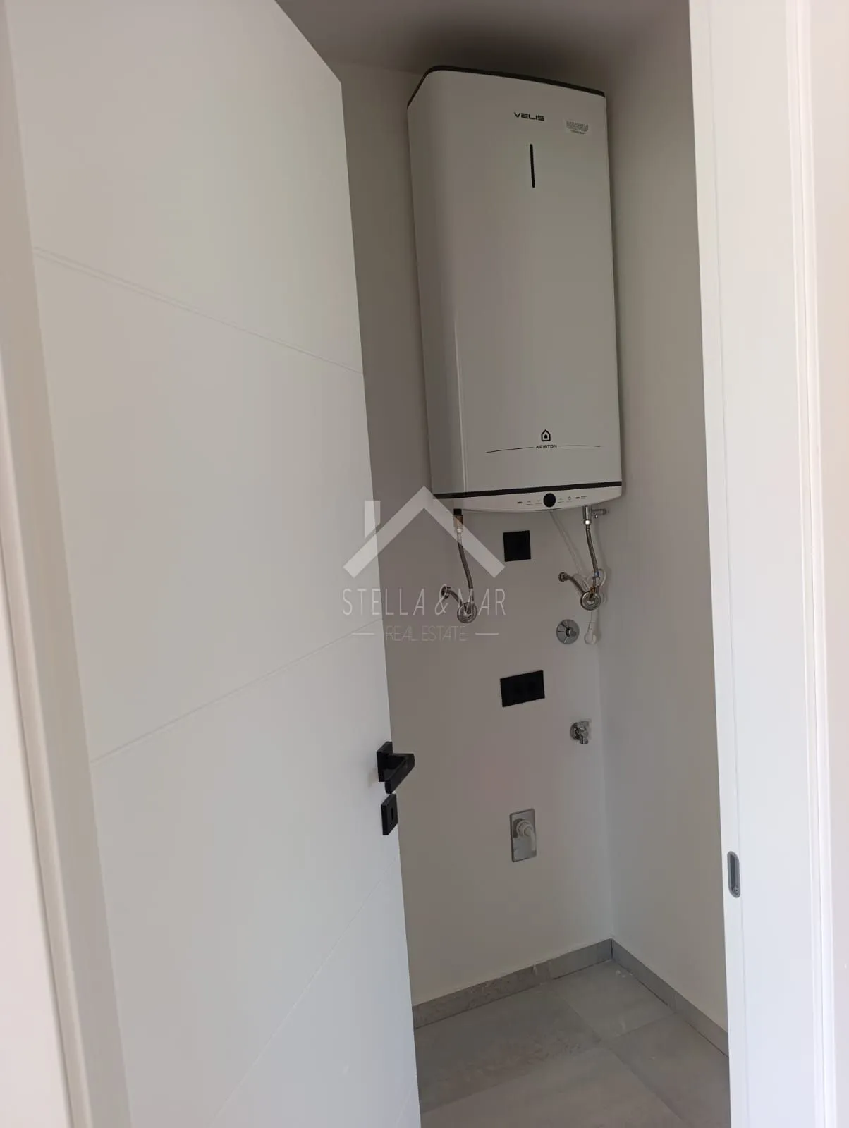 dvosobni apartman sa vrtom u novogradnji, privlaka - slika 12