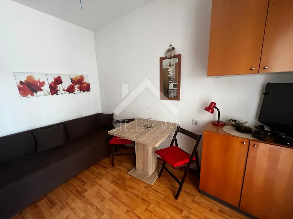 kuća sa 5 apartmana -100m do mora - vir - slika 23