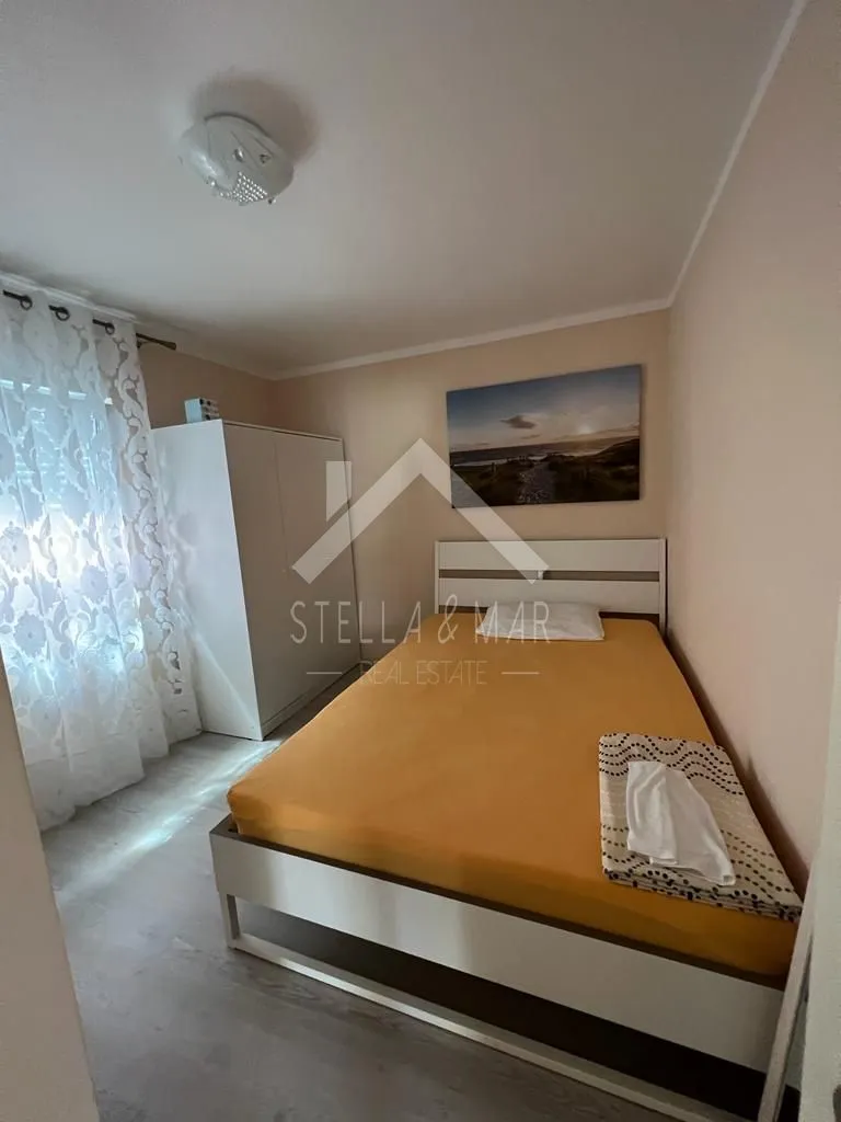 kuća sa dva apartmana - vir - slika 13