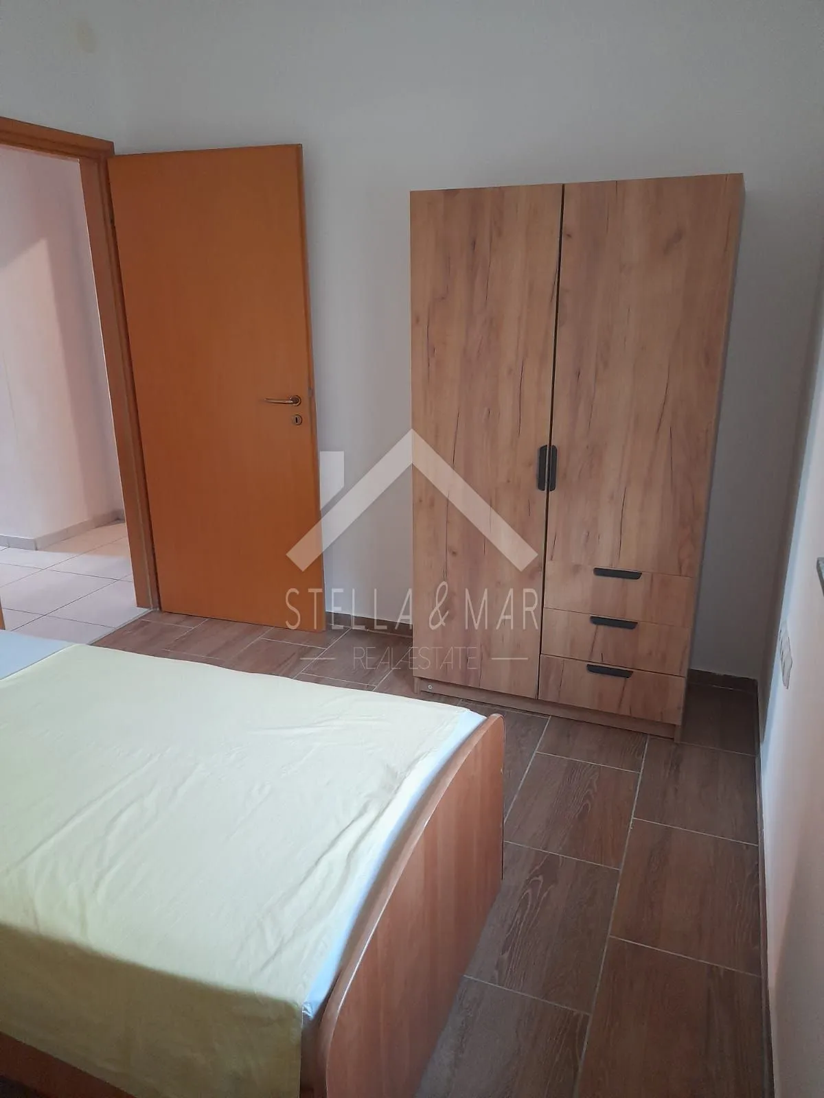 kuća sa 4 apartmana - vir - slika 18