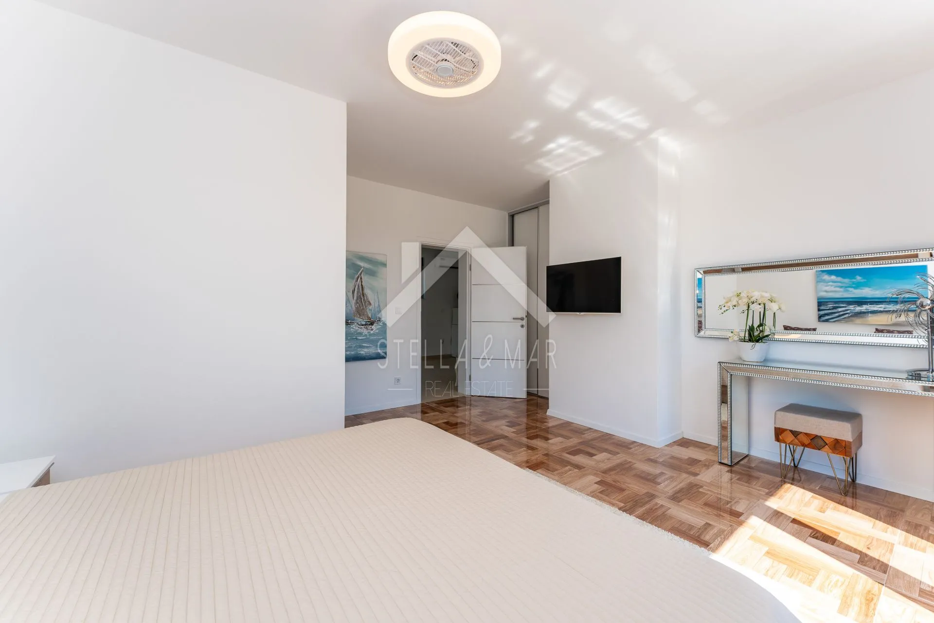 prekrasna villa , prvi red do mora - privlaka - slika 47
