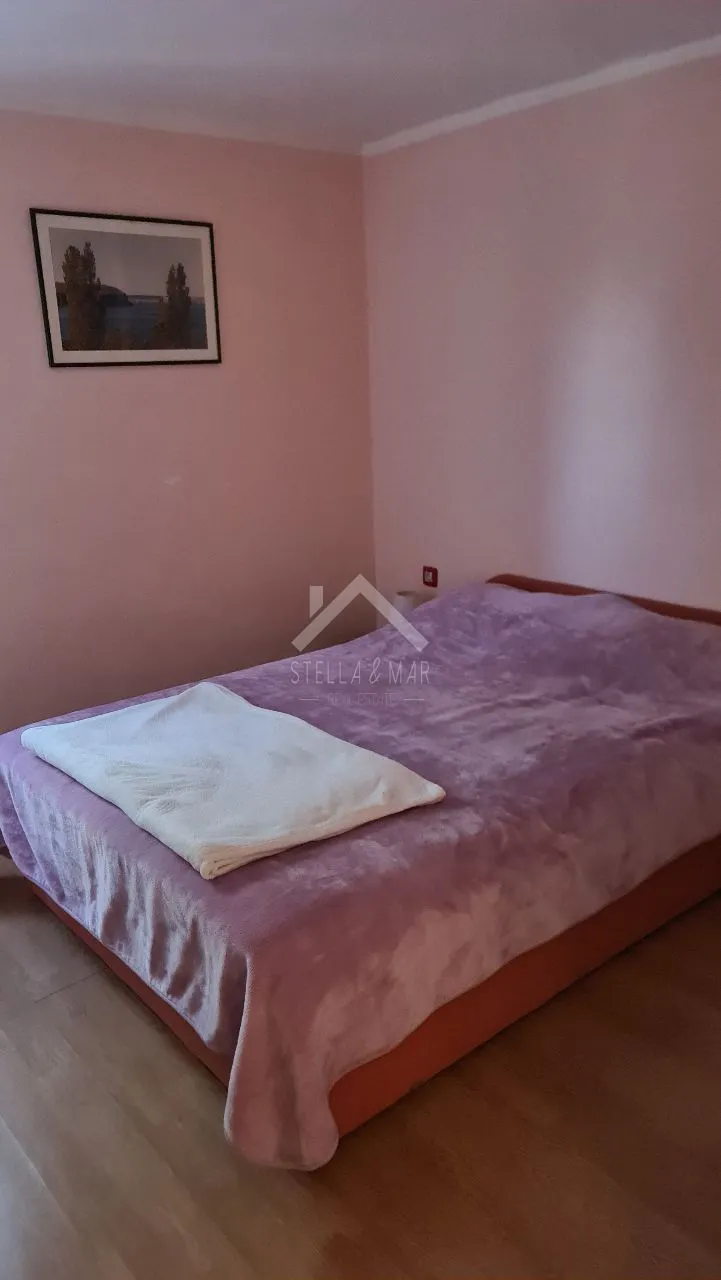 kuća i zemljište prvi red uz more - rtina - slika 28