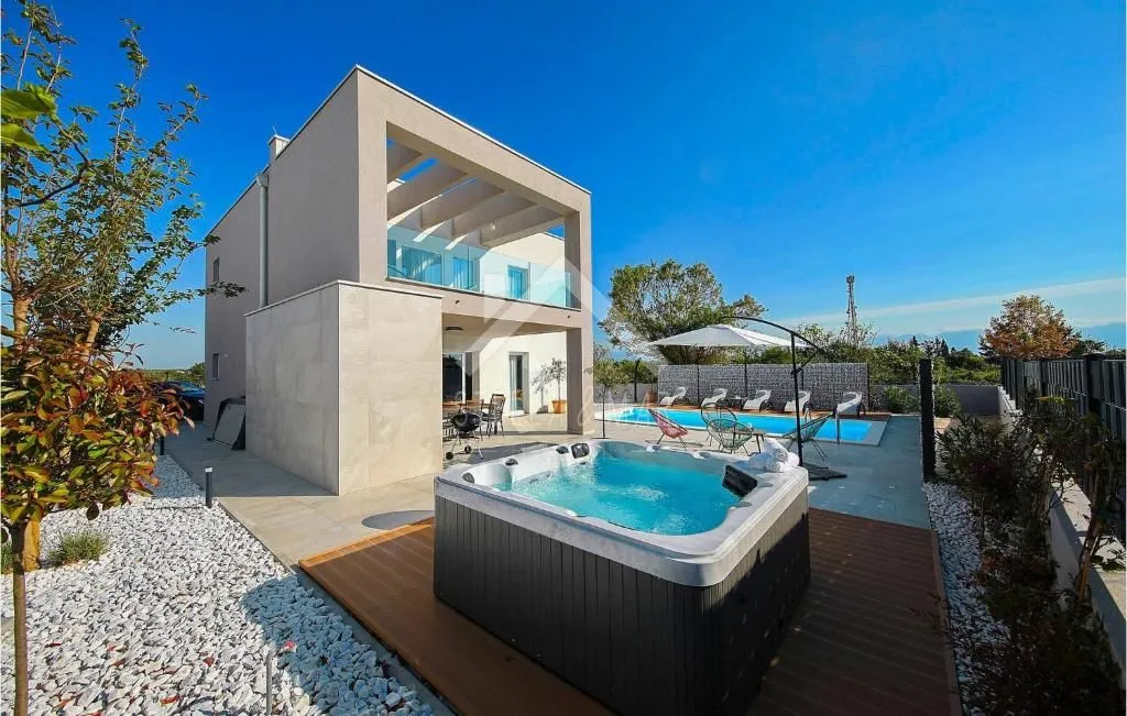 predivna villa sa bazenom i jacuzzijem - zaton, nin - slika 44