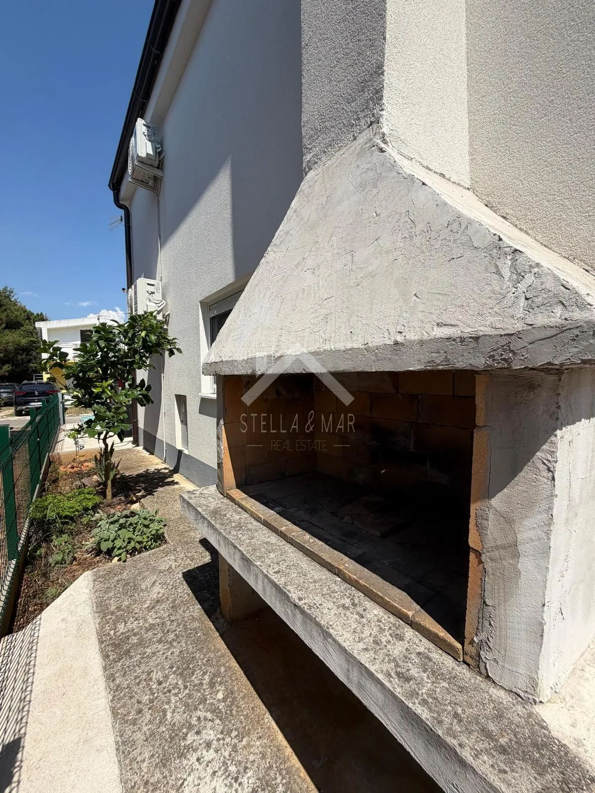 kuća sa 3 stana i garažom, velike terase, blizina centra i plaže - vir - slika 39