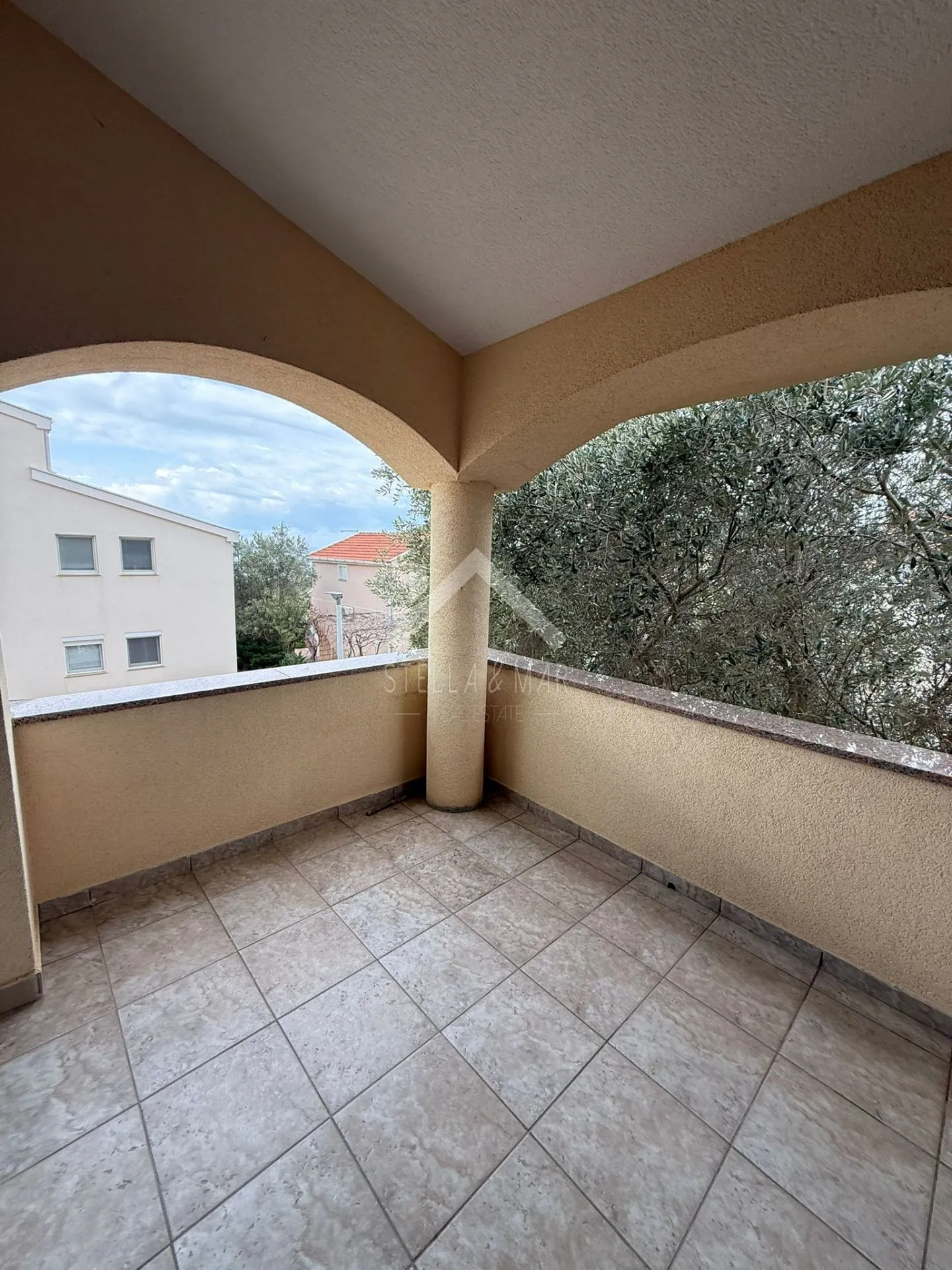 trosobni apartman, južna strana - vir - slika 2