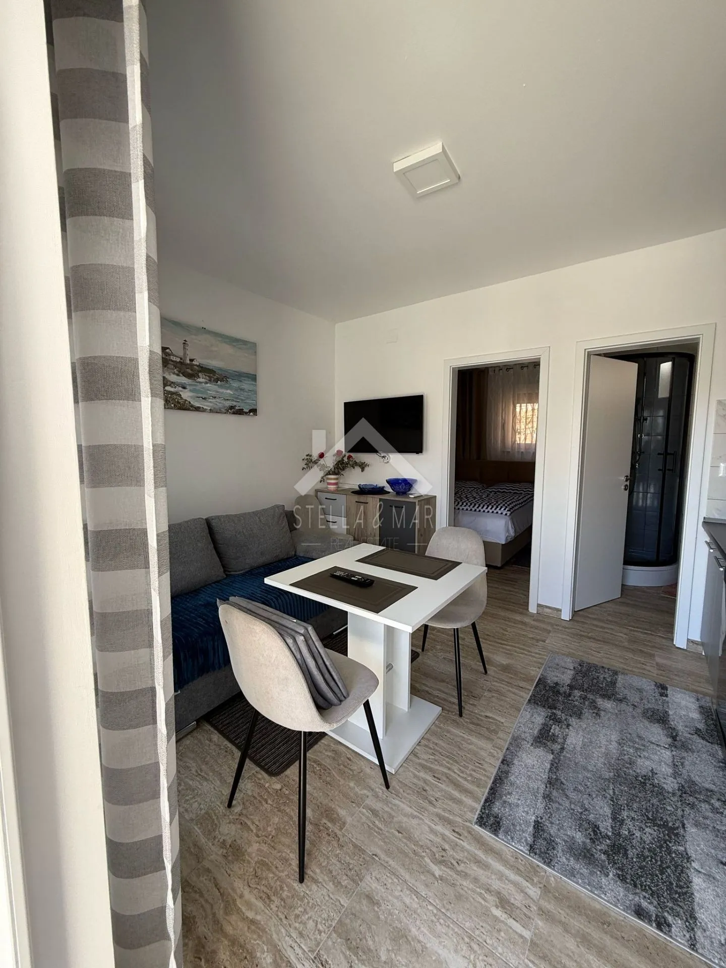 prizemlje kuće sa dva apartmana - vir - slika 26
