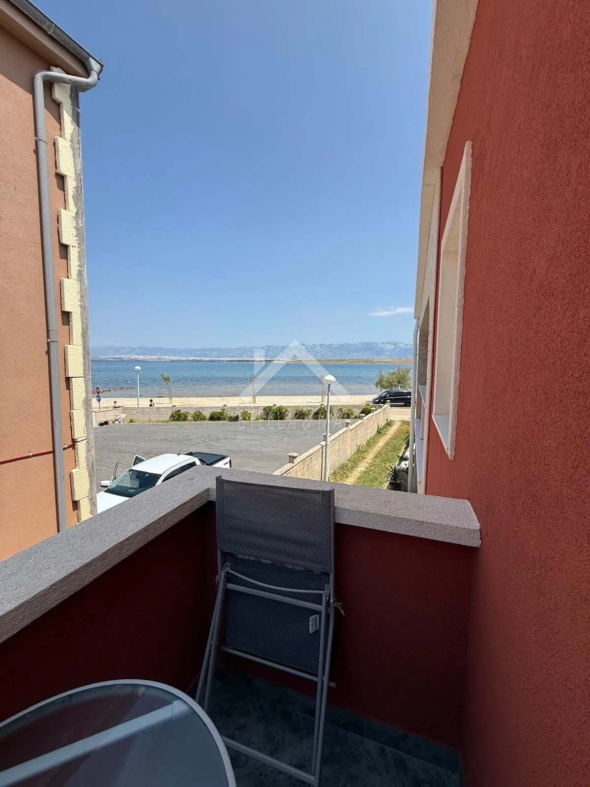 apartmanska kuća 20m do mora - vir - slika 36