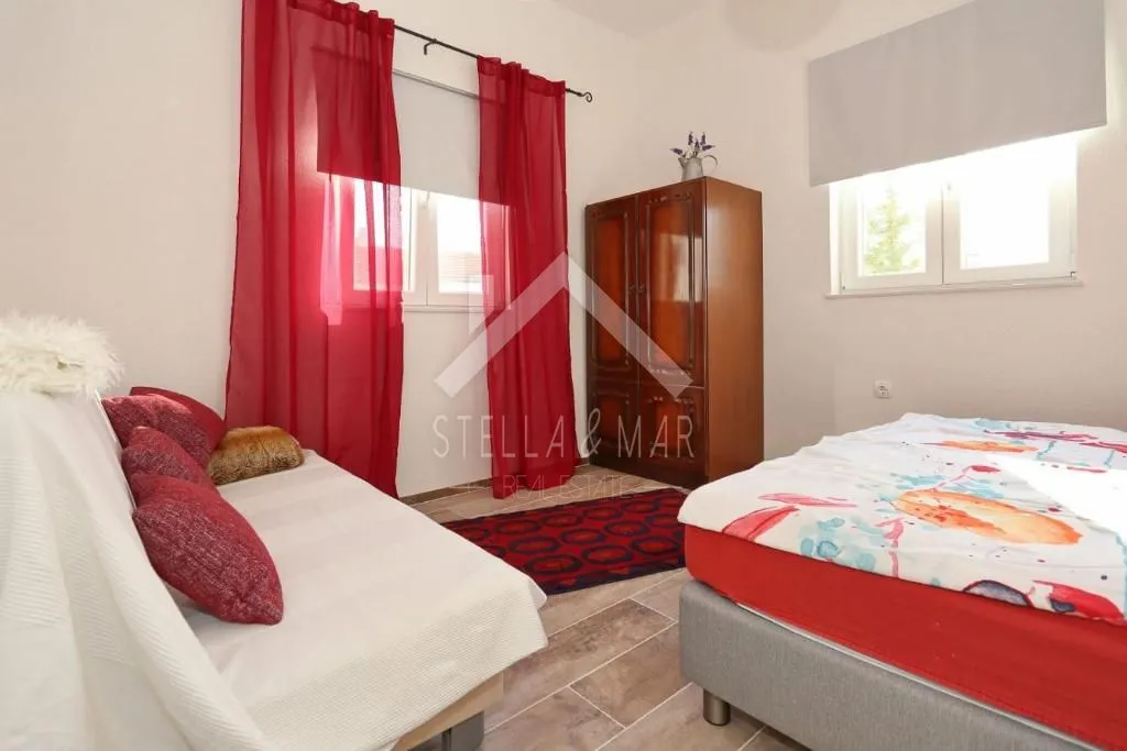 apartmanska kuća, novouređena, pogled na more - vir - slika 47