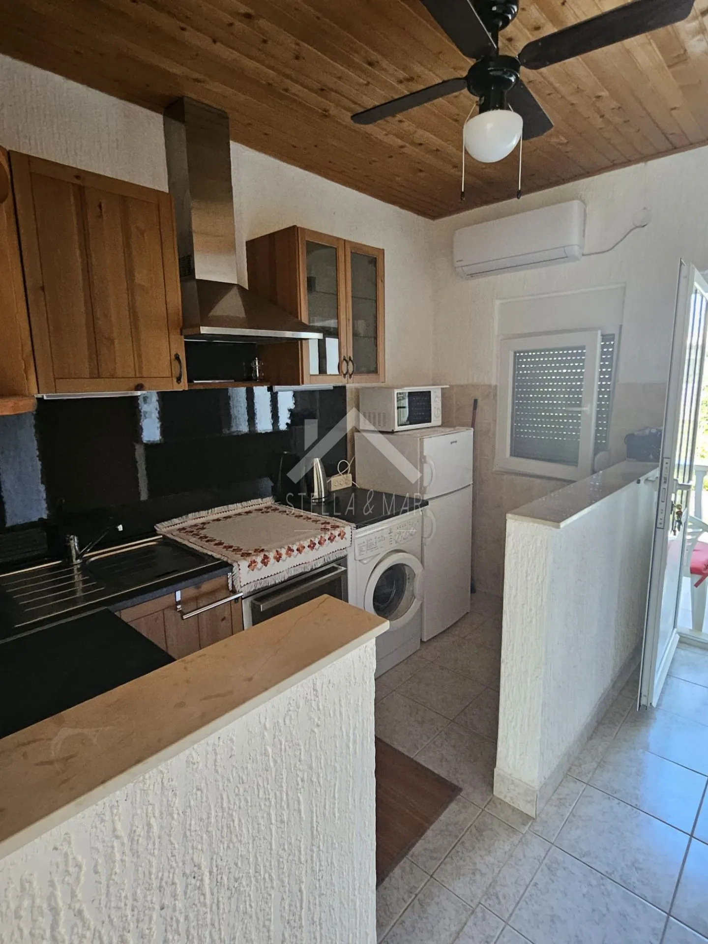 kuća u nizu sa dva apartmana - vir - slika 11