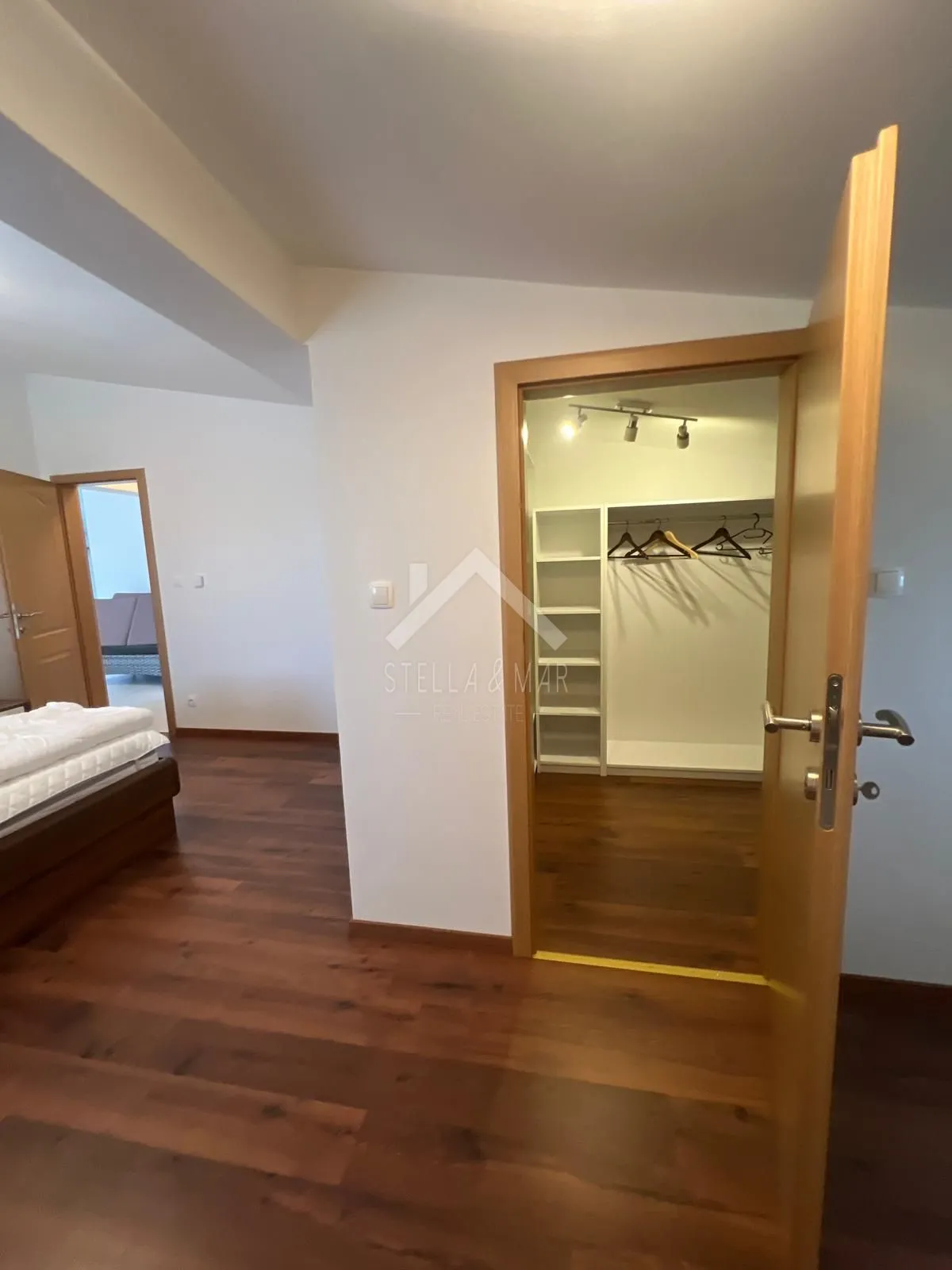 kuća, 1.red do mora sa 1842m2 okućnice - vir - slika 19