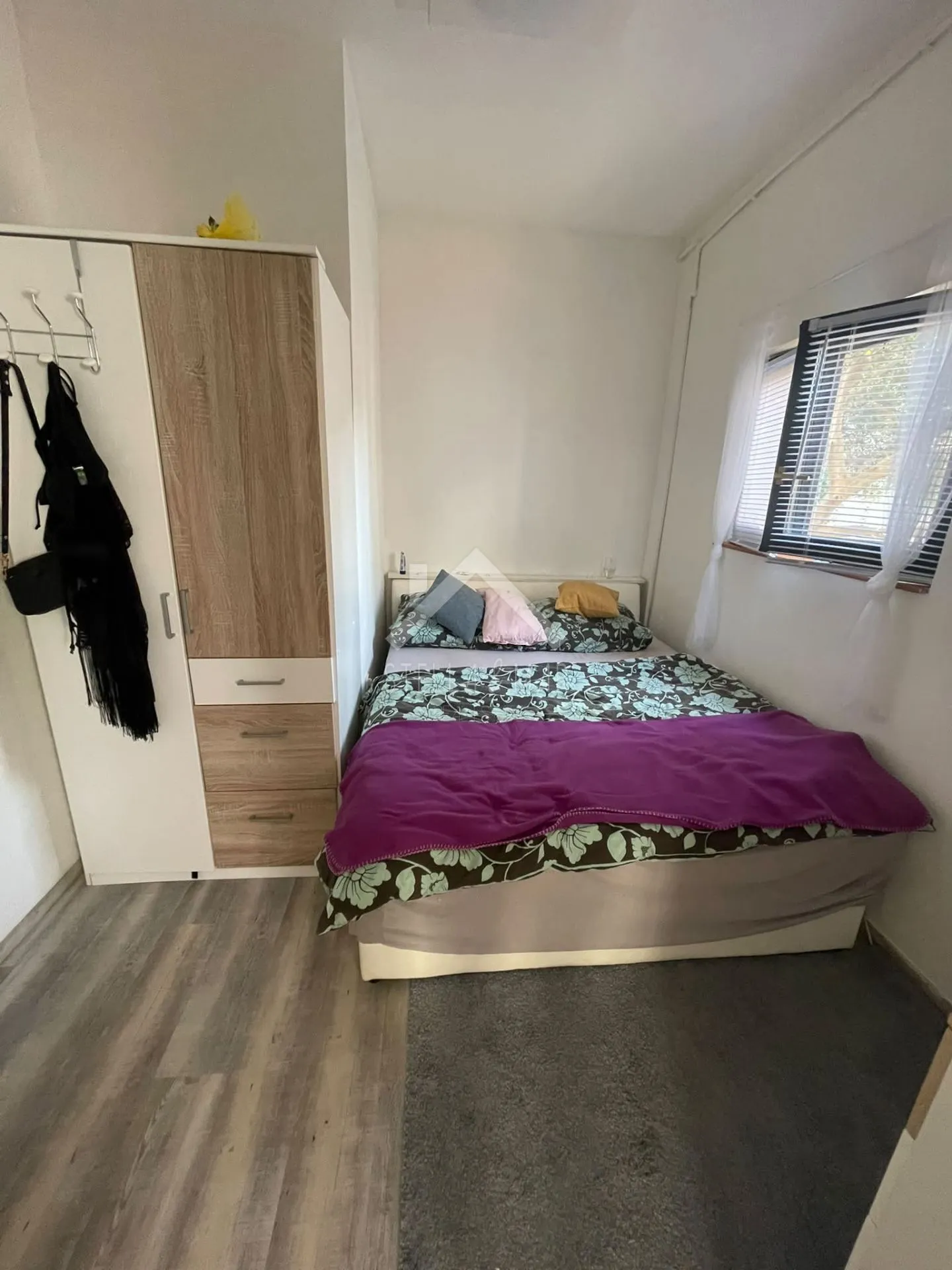 dvosobni apartman sa dvorištem - vir - slika 11