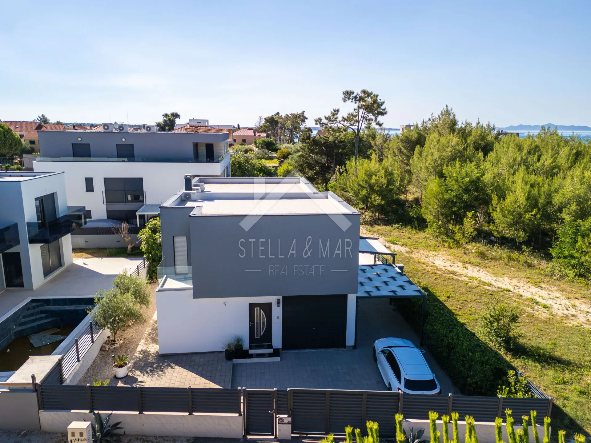 prekrasna villa , prvi red do mora - privlaka - slika 73