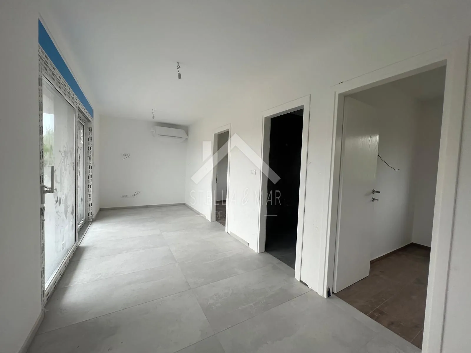 trosoban apartman sa predivnim pogledom na more - vir - slika 11