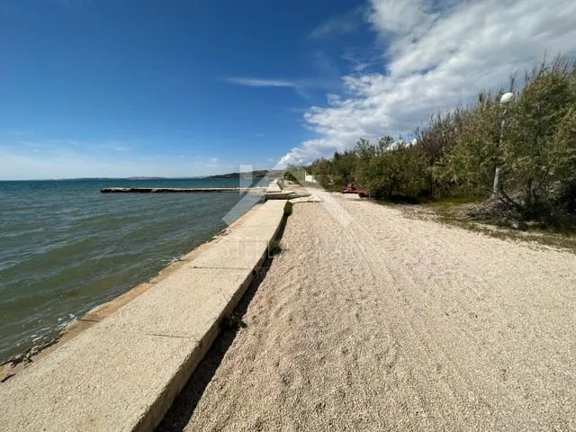 građevinsko zemljište prvi red od mora - rtina - slika 6