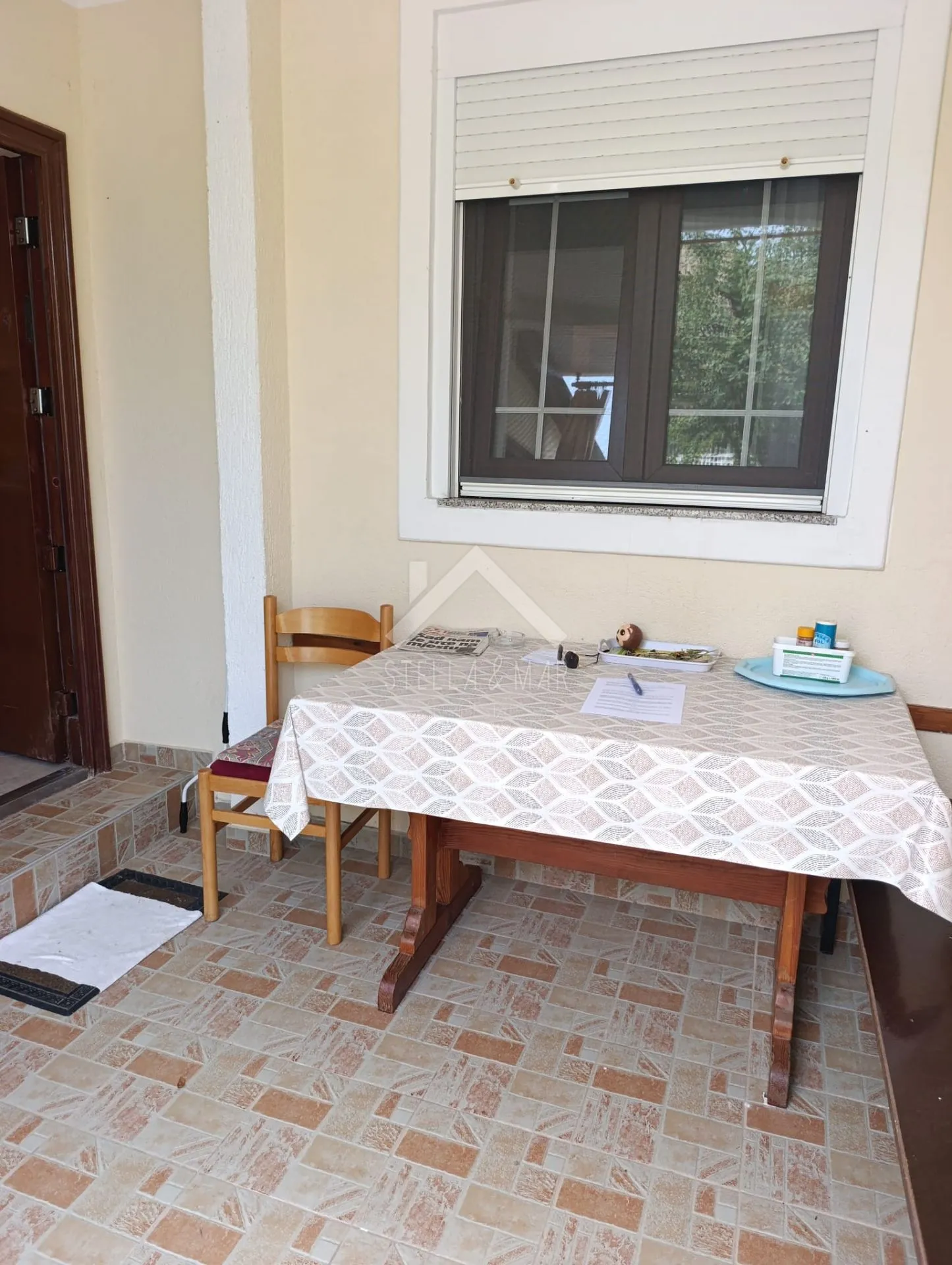 kuća sa 4 stana, garaža, prostrana okućnica - zukve, vrsi - slika 29