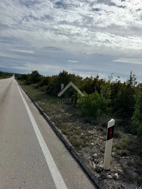 građevinsko zemljište - škabrnja - slika 1