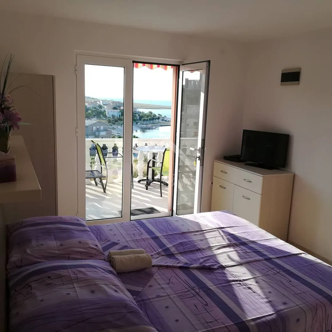 prilika kuća sa 3 apartmana , pogled na more - vir - slika 15