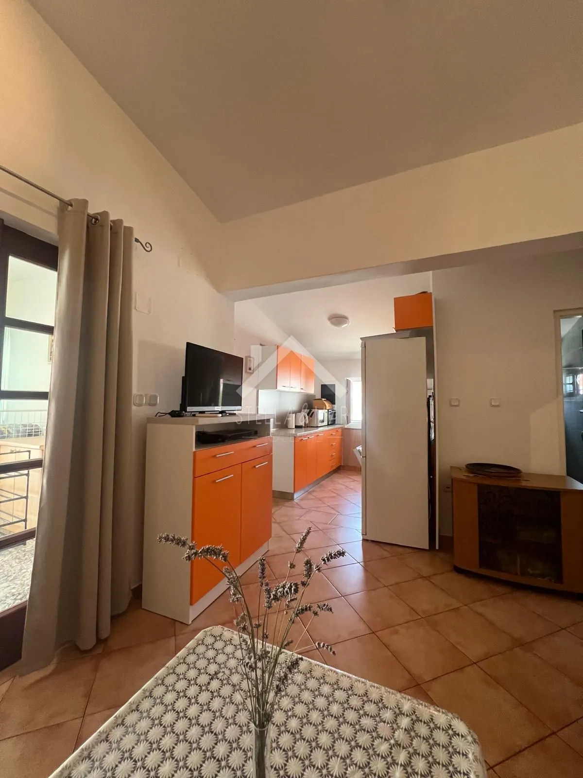 kuća sa tri apartmana, pogled na more - vir - slika 33