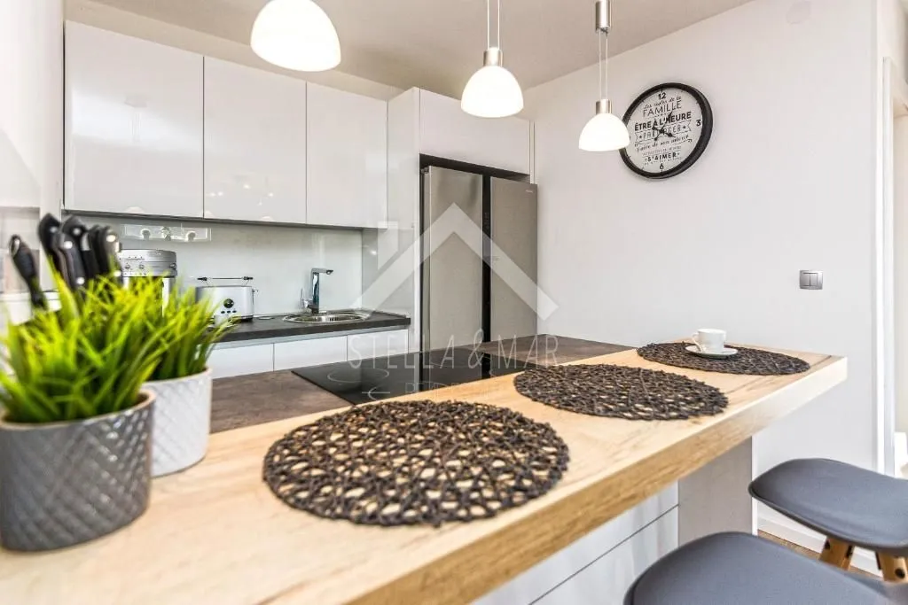 vila sa bazenom, dva apartmana - vir - slika 9