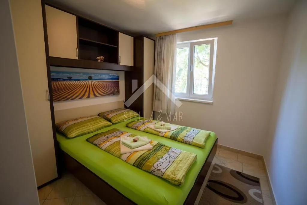samostojeća kuća sa 5 apartmana - vir - slika 22