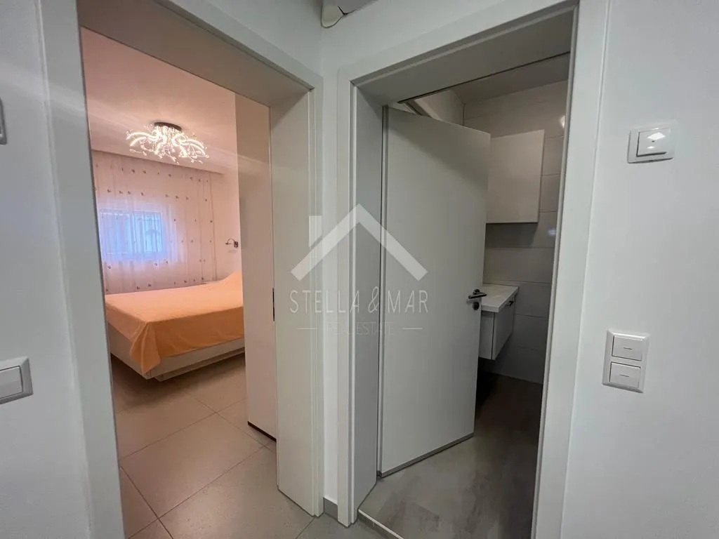 kuća sa 4 apartmana sa pogledom na more - vir - slika 32
