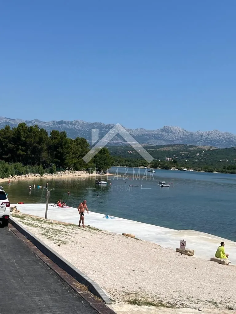 Građevinsko zemljište 446m2 - Pridraga - Pridraga, Novigrad