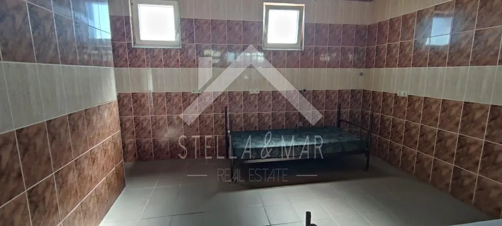 stambeno poslovni objekt sa 7 apartmana - vir - slika 29