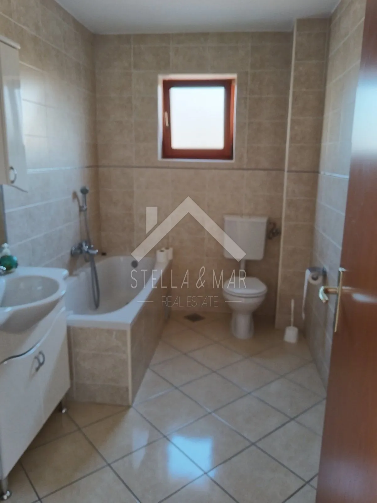 komforan stan/apartman sa pogledom na more - bogovići, malinska - slika 14