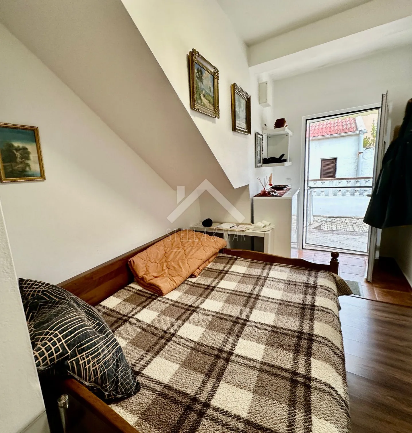 jednosobni apartman sa prostranom terasom - vir - slika 8