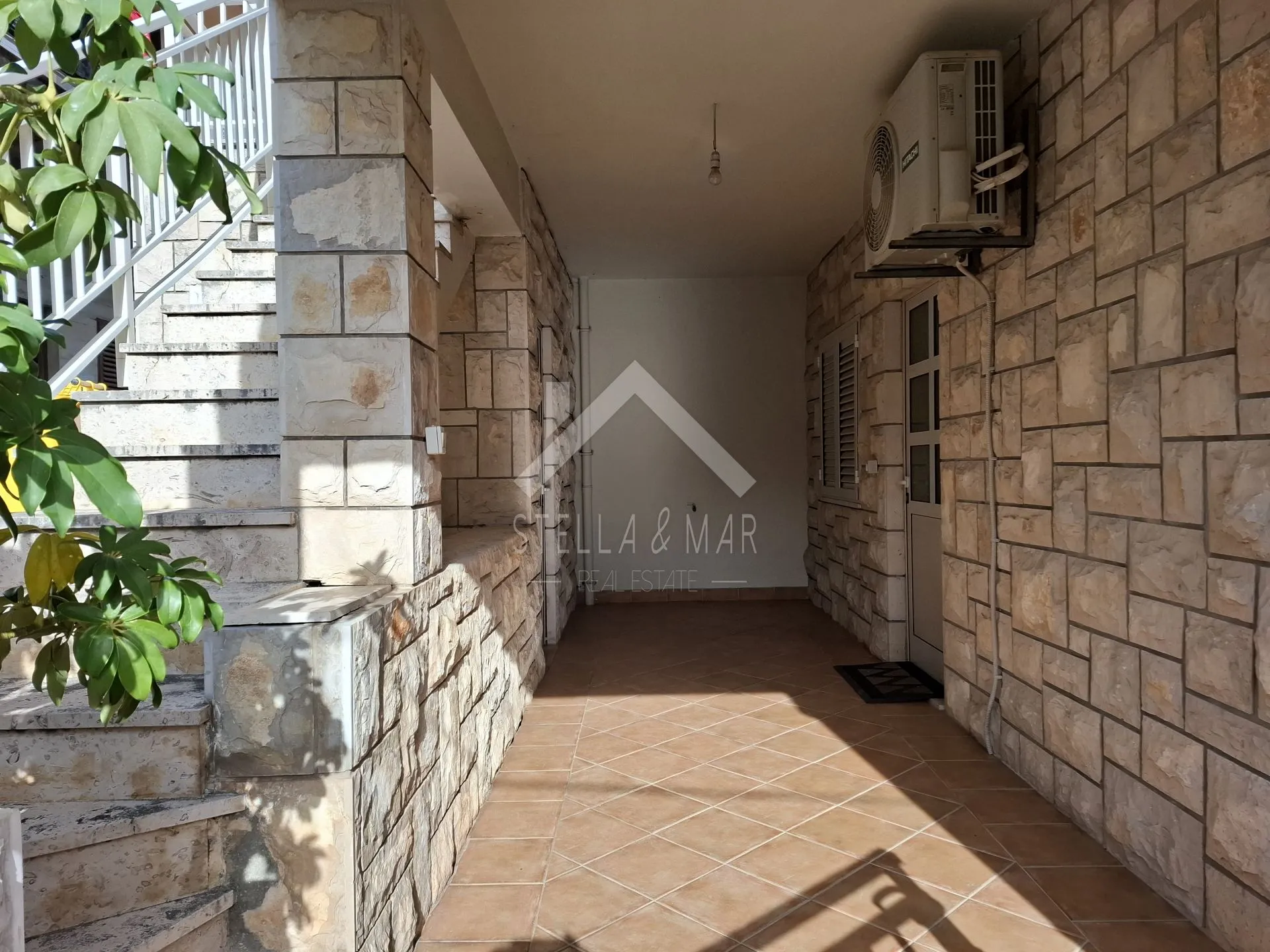 kamena kuća, prvi red do mora - brna, korčula - slika 4