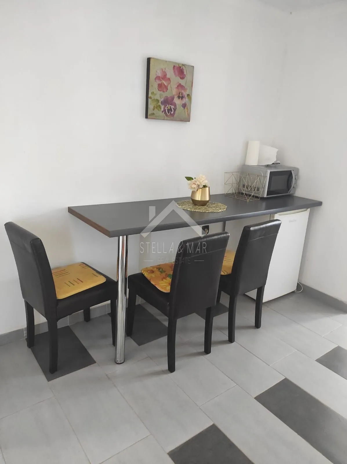 kuća sa 4 apartmana i krovnom terasom - vir - slika 13
