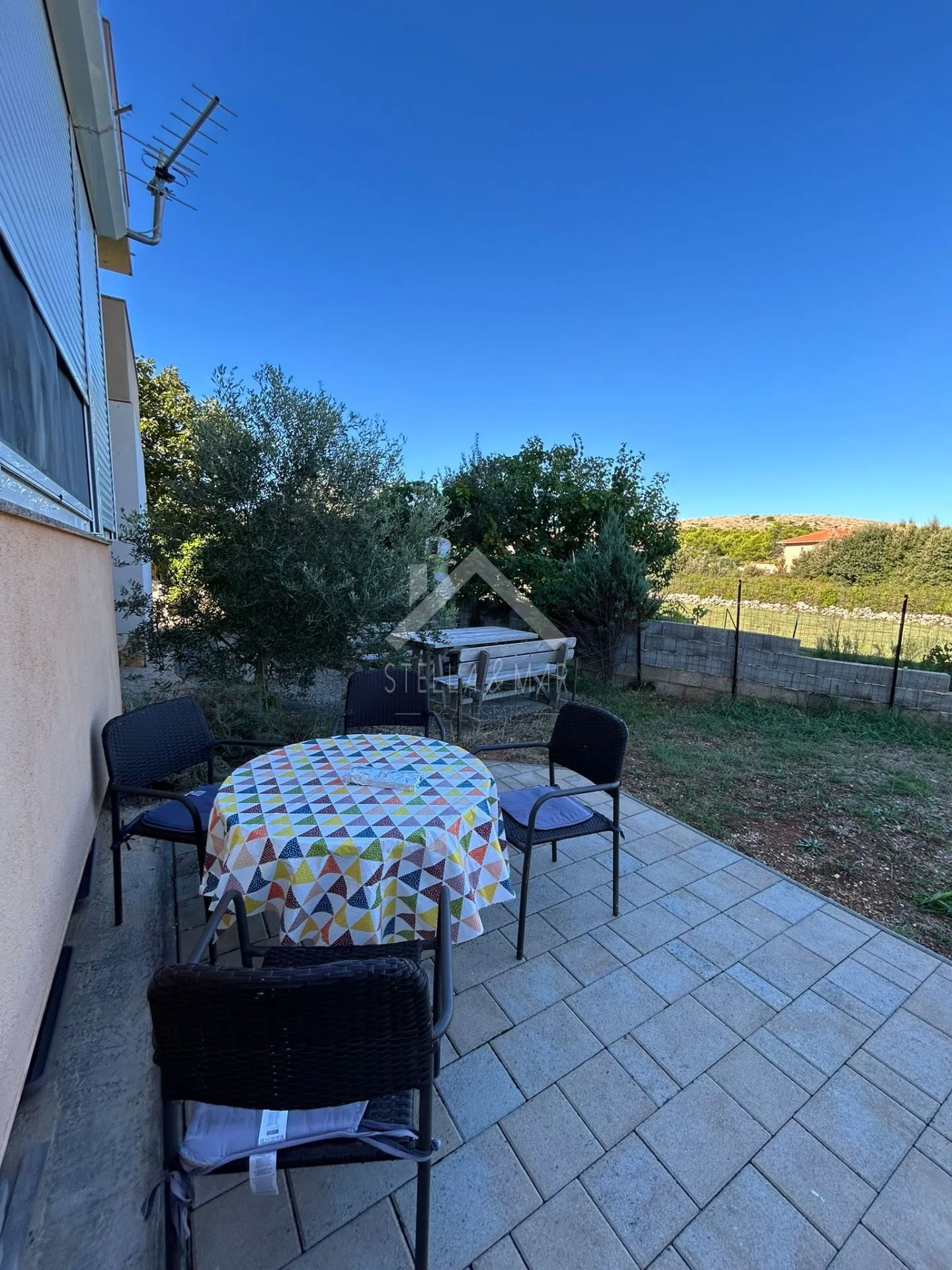 dvosobni apartman sa vrtom - vir - slika 7