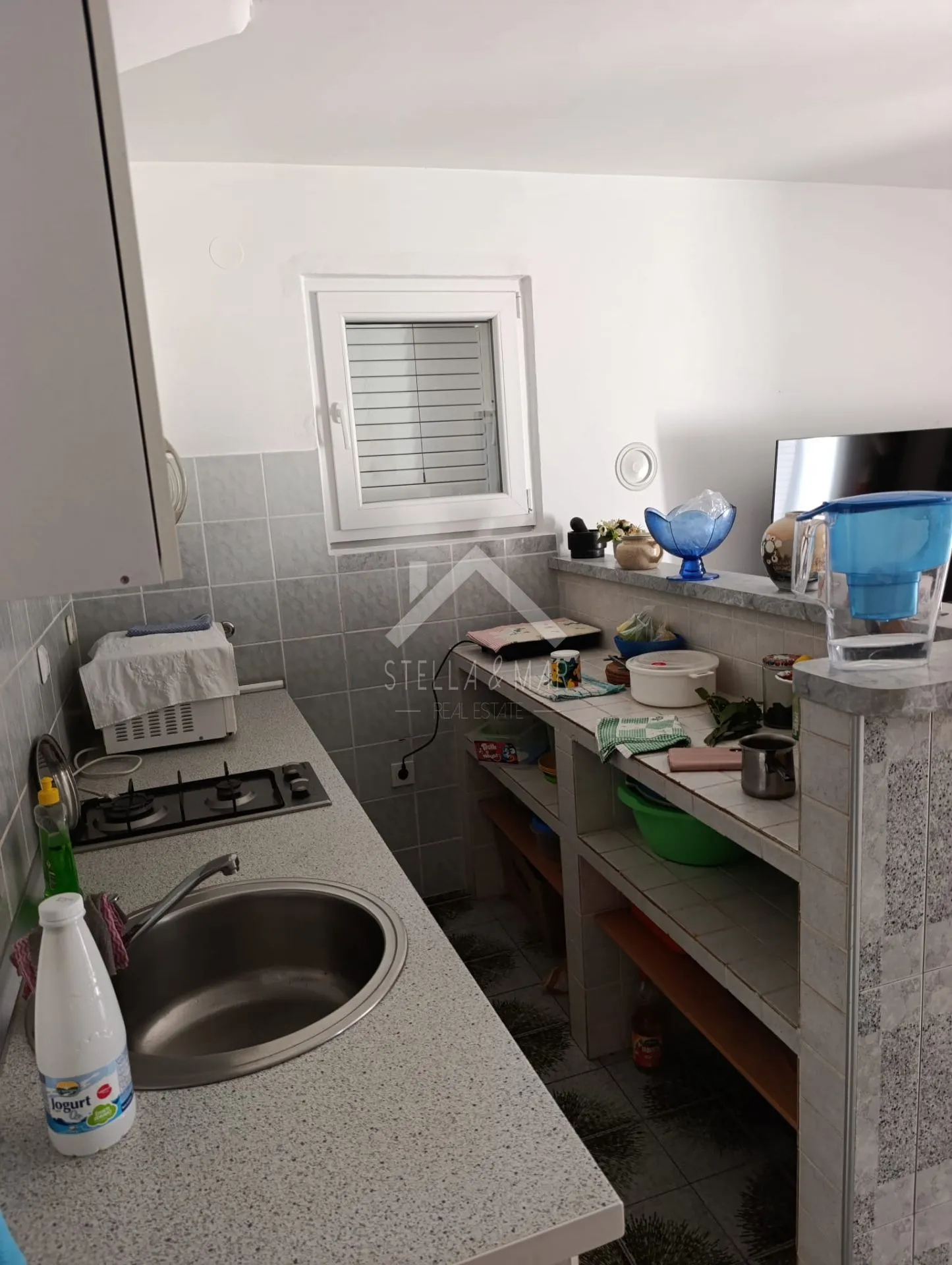 kuća sa dva stana i garažom - vir - slika 17