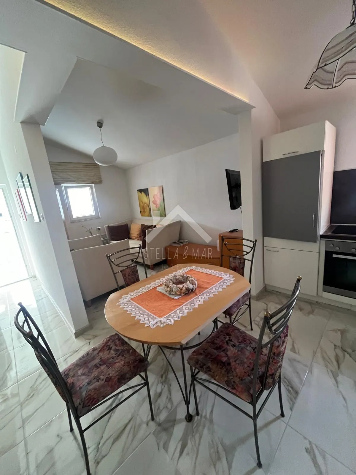 trosoban apartman sa velikom terasom 250m do mora - vir - slika 2