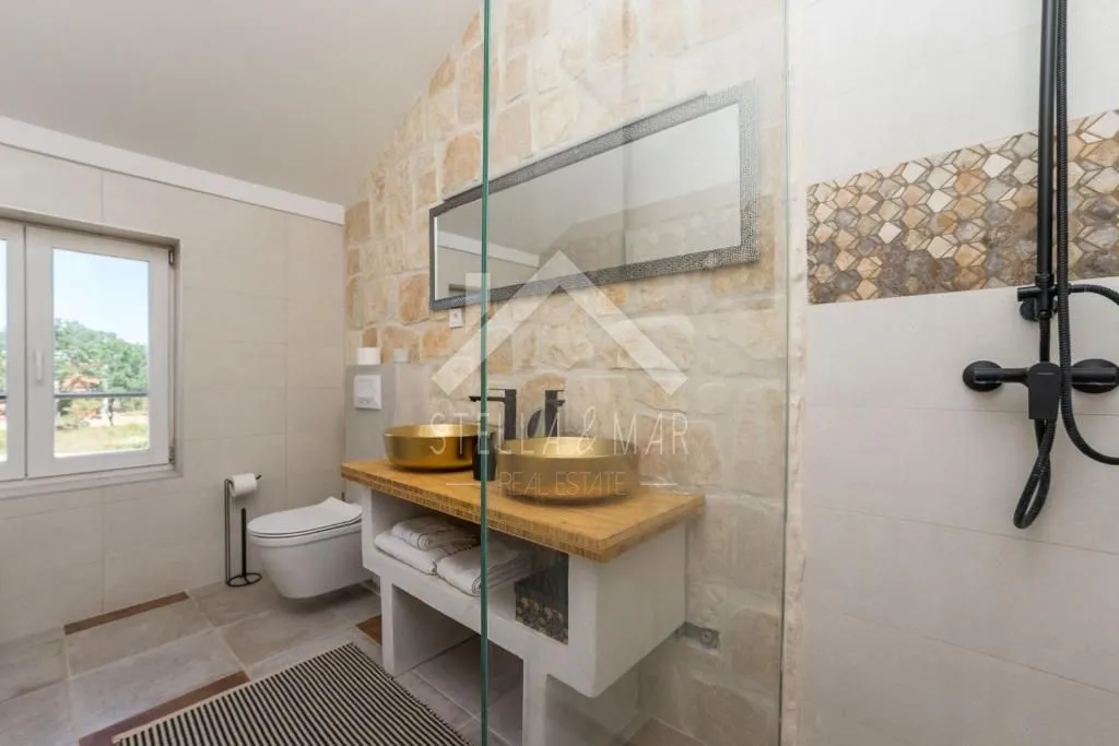 vila sa bazenom - zaton - slika 32