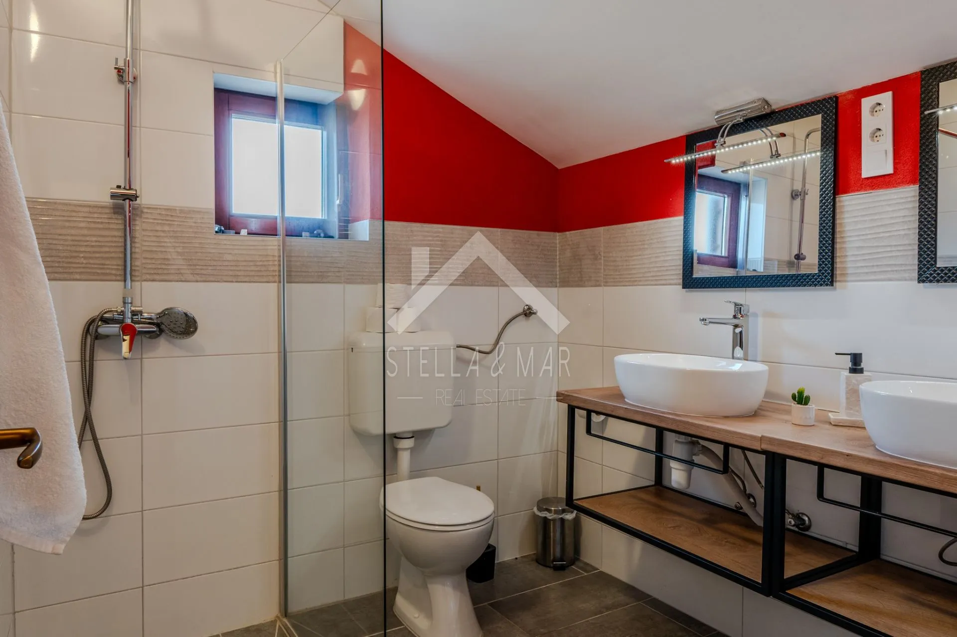 prekrasan apartman sa pogledom na more - novalja - slika 20