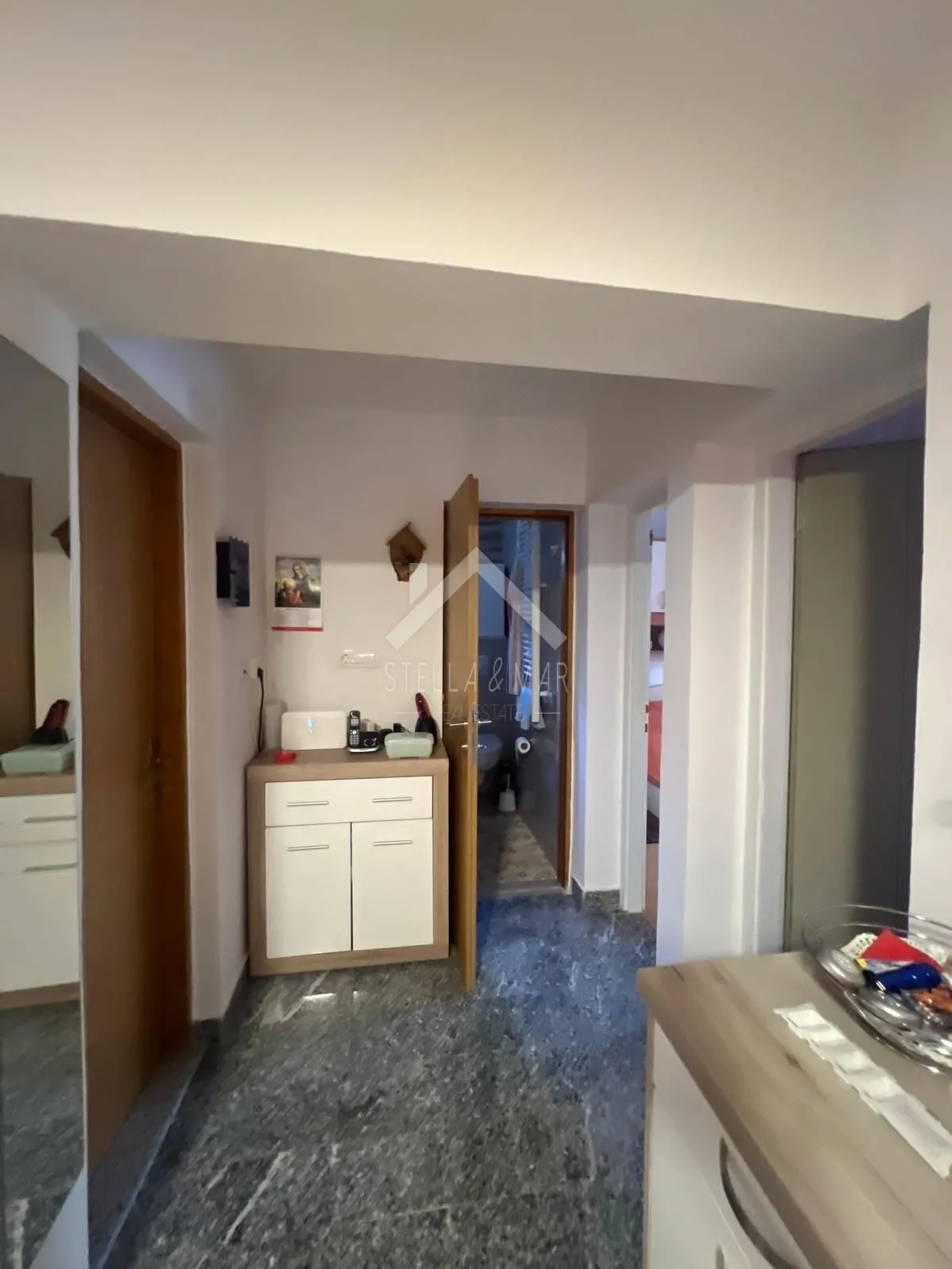 kuća sa tri apartmana, pogled na more - vir - slika 6