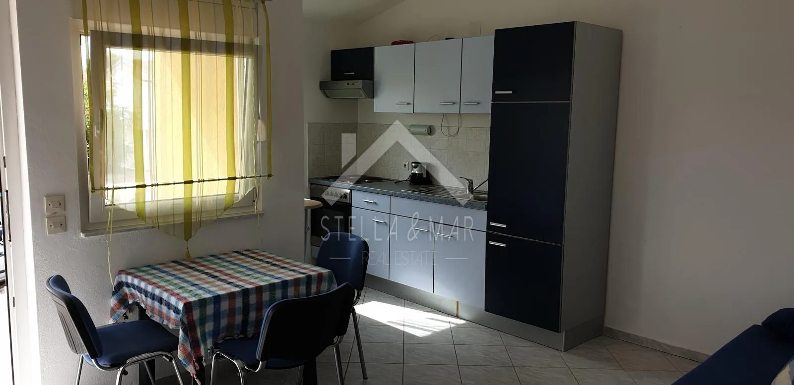 top lokacija! apartman prvi red do mora - sukošan - slika 7
