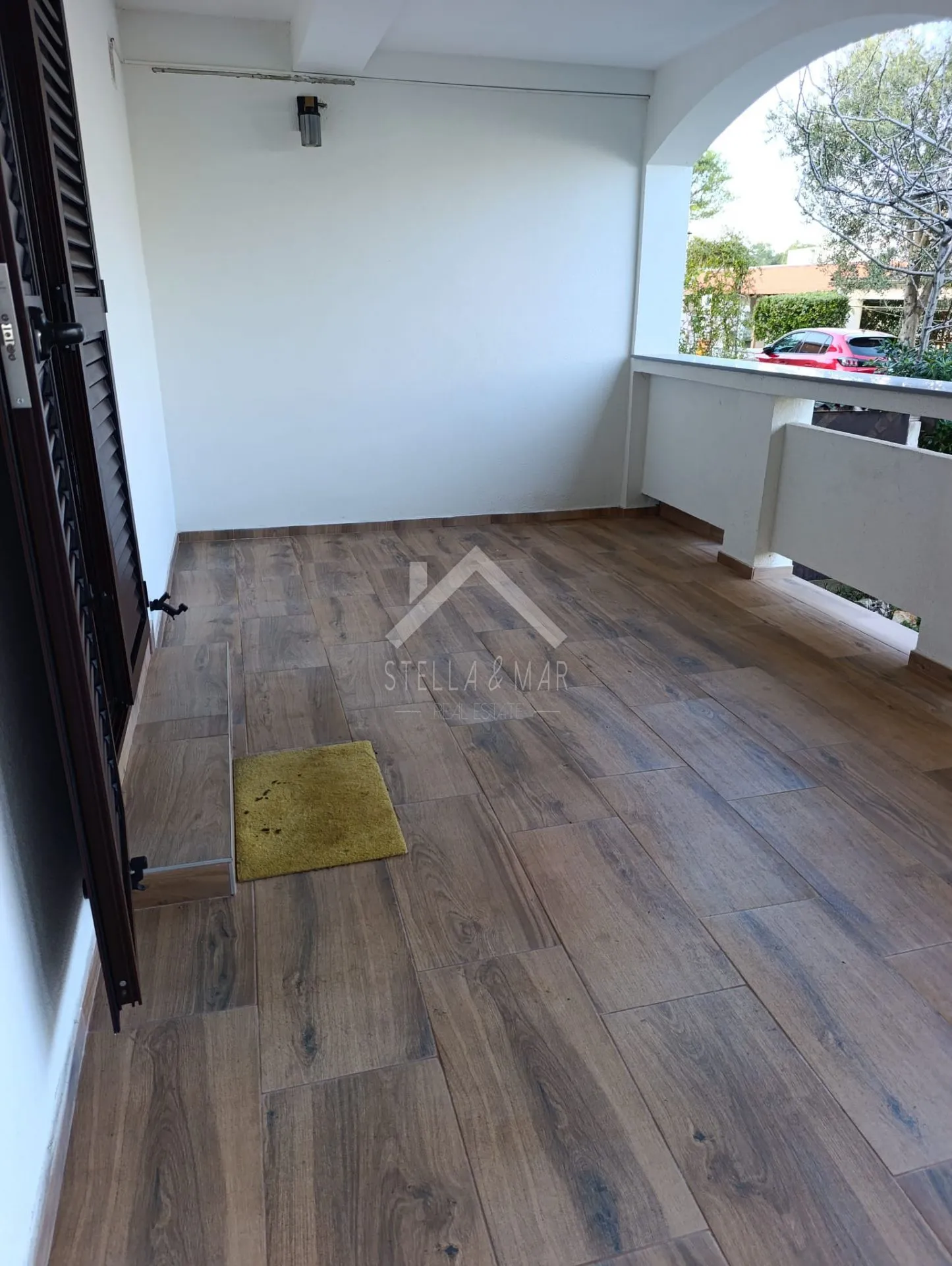 kuća sa dva stana 240m do mora, pogled - vir - slika 20